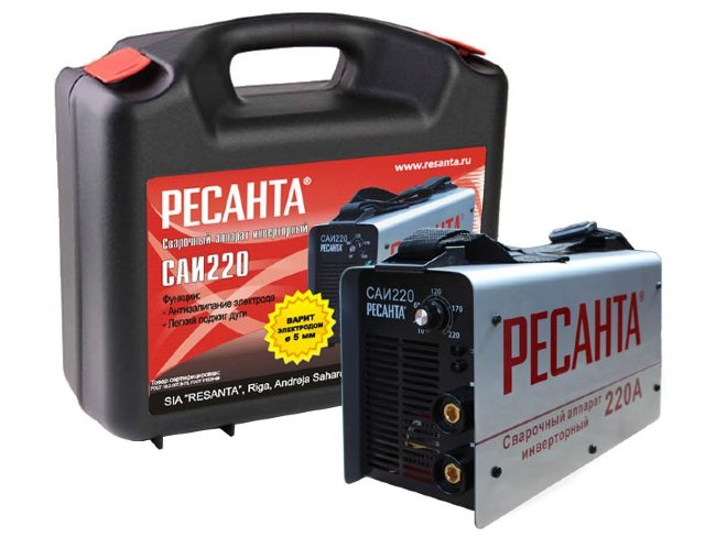 Инверторный сварочный аппарат в кейсе РЕСАНТА САИ-220 в Самаре